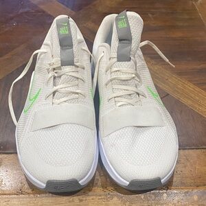 Nike Men's Cream and Neon Green Sneakers